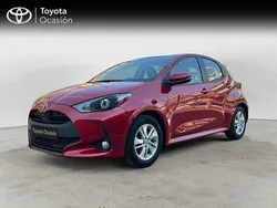 Rojo Usado 2025 Toyota Yaris Edition | 19.500 € (Precio justo)