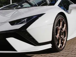 Blanco Usado 2023 Lamborghini Huracán Coupe | 375.000 €