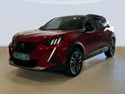 Rojo Usado 2022 Peugeot e-2008 Allure SUV | 17.900 € (Un poco caro)