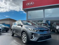 Gris / plata Nuevo 2025 Kia Stonic SUV | 21.400 € (Un poco caro)