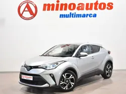 Gris Usado 2024 Toyota C-HR Business Edition SUV | 26.890 € (Buen precio)