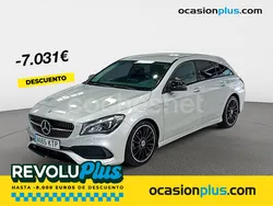 Gris / plata Usado 2019 Mercedes CLA200 Shooting Brake Familiar | 23.890 € (Buen precio)