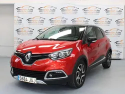 Rojo Usado 2015 Renault Captur SUV | 9990 € (Precio justo)