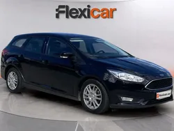 Negro Usado 2015 Ford Focus Familiar | 7990 € (Buen precio)