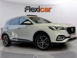 Blanco Usado 2023 MG HS Luxury SUV | 20.390 € (Un poco caro)