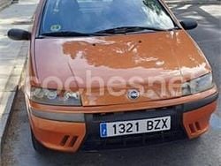 Naranja Usado 2002 Fiat Punto Dynamic Utilitario | 1690 €