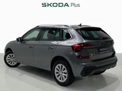 Gris Usado 2024 Skoda Kamiq Selection SUV | 22.450 € (Precio justo)
