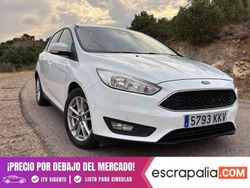 Blanco Usado 2018 Ford Focus Trend Utilitario | 8000 € (Precio justo)
