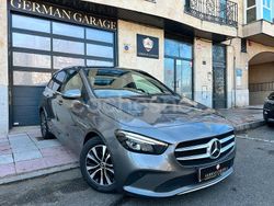 Gris / plata Usado 2020 Mercedes B200 Monovolumen | 19.990 € (Super precio)