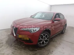 Rojo Usado 2020 Alfa Romeo Stelvio Executive SUV | 27.990 € (Buen precio)