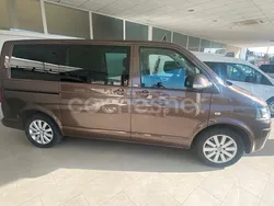 Marrón Usado 2014 VW Multivan Highline Monovolumen | 27.990 € (Un poco caro)