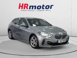 Gris Usado 2022 BMW 118 M Sport Utilitario | 25.950 € (Precio justo)