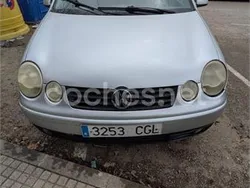Gris / plata Usado 2003 VW Polo Trendline Berlina | 2200 € (Precio justo)