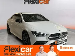 Blanco Usado 2019 Mercedes CLA200 Shooting Brake Familiar | 24.490 €