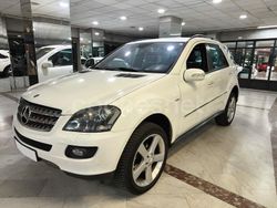 Blanco Usado 2009 Mercedes ML320 SUV | 16.600 € (Caro)