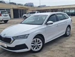 Usado 2021 Skoda Octavia Ambition Familiar | 23.900 € (Un poco caro)