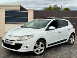 Blanco Usado 2009 Renault Mégane Dynamique Berlina | 5999 € (Un poco caro)