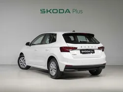Blanco Usado 2024 Skoda Fabia Selection | 17.500 € (Un poco caro)