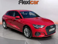 Rojo Usado 2023 Audi A3 Sportback e-tron Berlina | 19.990 €