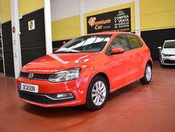 Rojo Usado 2015 VW Polo Advance Utilitario | 9290 € (Precio justo)