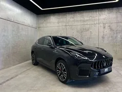 Negro Usado 2022 Maserati Grecale GT SUV | 74.990 €