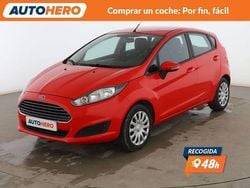 Rojo Usado 2015 Ford Fiesta Trend Berlina | 8299 € (Precio justo)