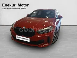 Rojo Usado 2023 BMW 118 Shadowline Utilitario | 29.570 € (Un poco caro)