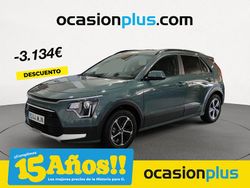 Gris / plata Usado 2023 Kia Niro SUV | 22.900 € (Precio justo)