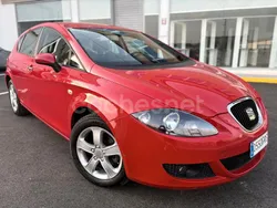 Rojo Usado 2009 Seat Leon Style Berlina | 5999 € (Precio justo)
