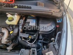 Azul Usado 2014 Peugeot 5008 Style Monovolumen | 9300 € (Precio justo)