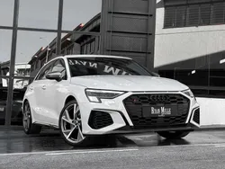 Blanco Usado 2023 Audi S3 Sport Utilitario | 59.900 €