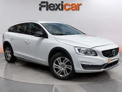 Blanco Usado 2018 Volvo V60 CC Familiar | 14.590 €