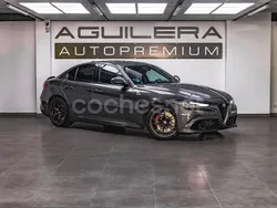 Gris / plata Usado 2018 Alfa Romeo Giulia Quadrifoglio Berlina | 49.990 € (Super precio)