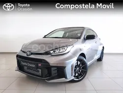 Gris / plata Nuevo 2025 Toyota Yaris Berlina | 52.690 €