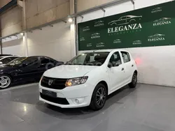 Blanco Usado 2015 Dacia Sandero Base Utilitario | 7490 € (Un poco caro)