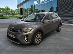 Usado 2023 Kia Stonic SUV | 17.400 € (Precio justo)