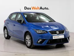 Azul Usado 2024 Seat Ibiza FR Berlina | 19.490 € (Un poco caro)