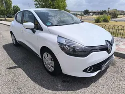 Blanco Usado 2015 Renault Clio IV Authentique Utilitario | 6500 € (Precio justo)