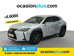 Gris / plata Usado 2023 Lexus UX SUV | 26.490 € (Buen precio)