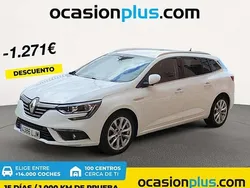 Blanco Usado 2020 Renault Mégane GrandTour Zen Familiar | 12.719 € (Buen precio)