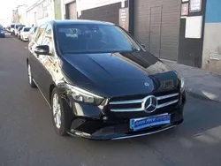 Negro Usado 2020 Mercedes B200 Monovolumen | 16.900 € (Super precio)