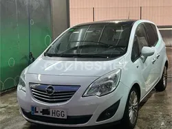 Blanco Usado 2011 Opel Meriva Cosmo Monovolumen | 6600 € (Precio justo)