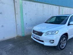 Blanco Usado 2012 Toyota RAV4 Executive SUV | 13.000 € (Buen precio)