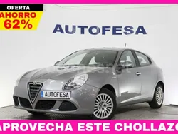 Gris / plata Usado 2013 Alfa Romeo Giulietta Progression Utilitario | 8750 €