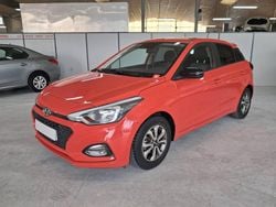 Rojo Usado 2020 Hyundai i20 Berlina | 12.900 € (Precio justo)
