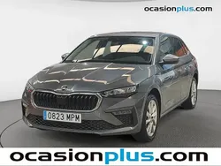 Gris Usado 2024 Skoda Scala Selection Utilitario | 18.173 € (Precio justo)