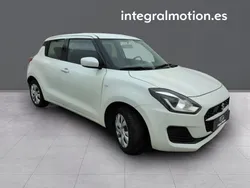 Blanco Usado 2021 Suzuki Swift Berlina | 13.300 € (Precio justo)