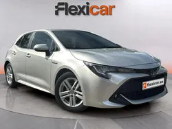 Gris Usado 2021 Toyota Corolla Active Berlina | 19.490 € (Buen precio)