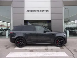 Gris Nuevo 2025 Land Rover Range Rover Sport HSE Dynamic SUV | 127.870 € (Precio justo)