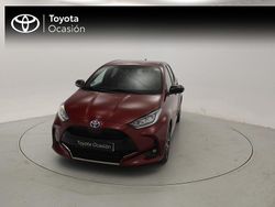 Rojo Usado 2021 Toyota Yaris Hybrid Style Berlina | 20.225 € (Precio justo)